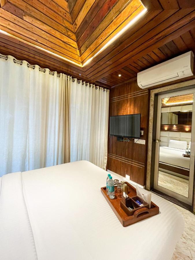 Krishna's Wood Hotel 3*